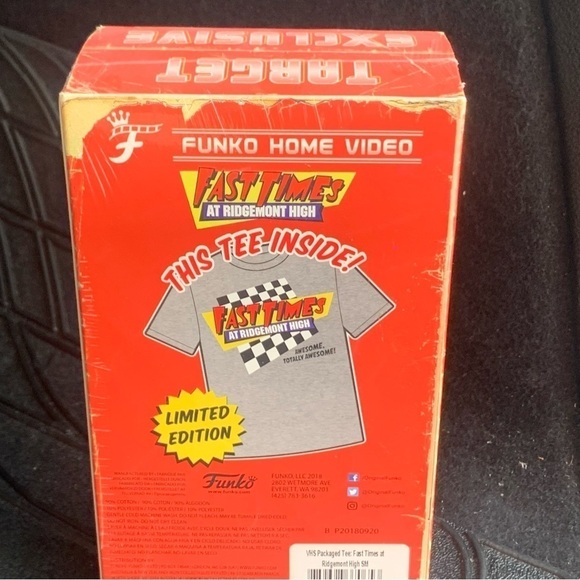 SMALL Funko Fast Times At Ridgemont High Adult T Shirt Retro Vintage Inspired - Picture 3 of 3